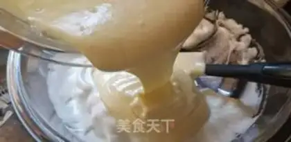 Make Fruit birthday cake step 3