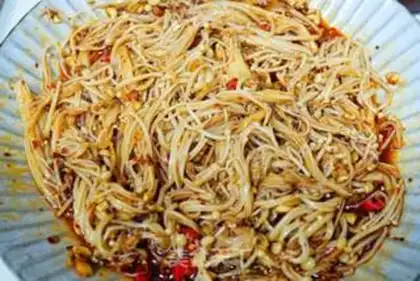 Make Red-oiled needle mushrooms step 5