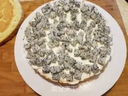 Make Fruit birthday cake step 9