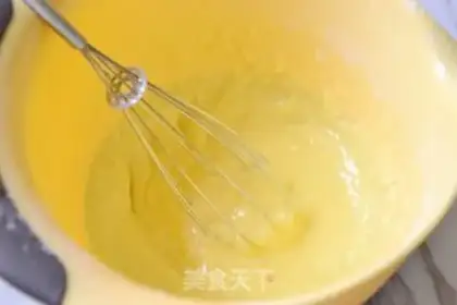 Make Double-colour potato twirl step 4