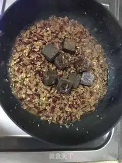 Make Sweet ginger date tea step 7
