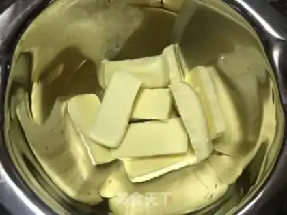 Make Halloween mummies step 1