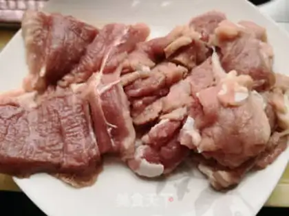 Make Crab mushrooms and fried meat step 2