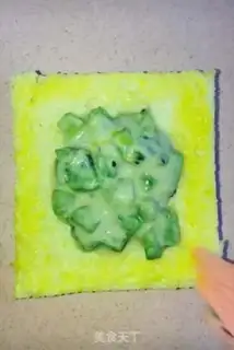 Make Fruit egg toast step 4