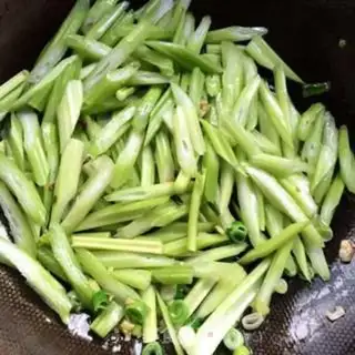 Make Clear the celery step 4