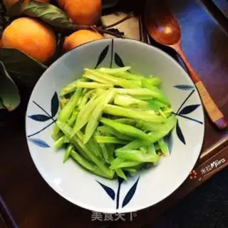 Make Clear the celery step 6