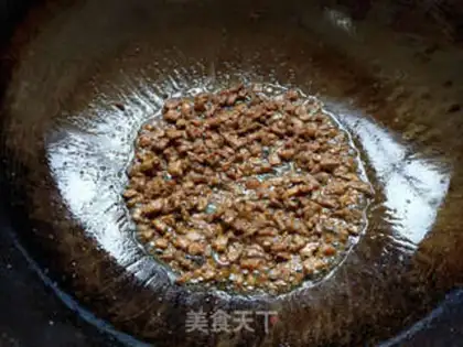 Make Black pepper beef egg fried rice step 4