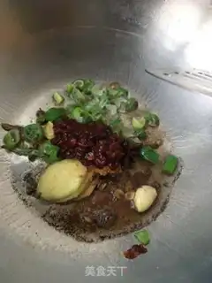 Make Red-burned chestnut chicken step 3