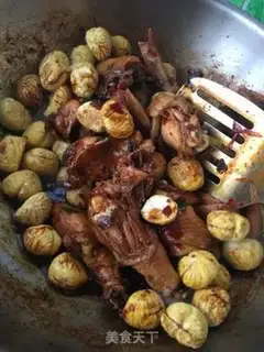 Make Red-burned chestnut chicken step 5