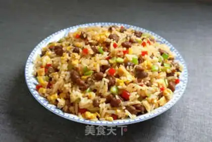 Make Black pepper beef egg fried rice step 7