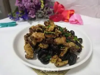 Make Ginger mushroom fried chicken step 6