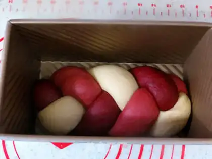 Make Gradient Toast step 16