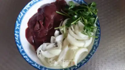 Make ♪ Onion and waist ♪ step 1