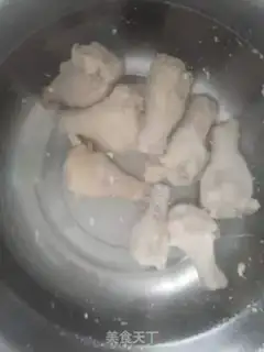 Make Coke chicken wings step 1