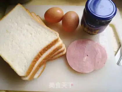 Make A sandwich breakfast step 0
