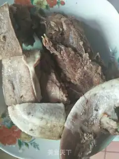 Make Red oil pig tongue step 1