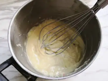 Make Old breakfast cake step 4