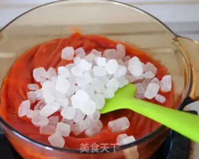 Make "Red fruit mountain cake." step 6