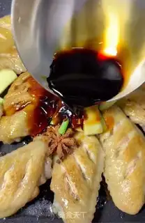 Make Family Coke chicken wings step 4