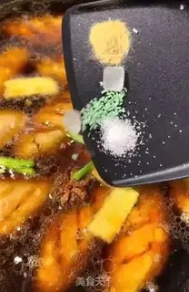 Make Family Coke chicken wings step 5