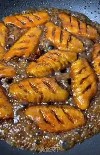 Make Family Coke chicken wings step 6