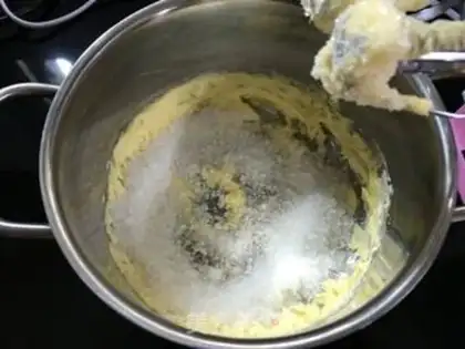 Make Applecake step 3