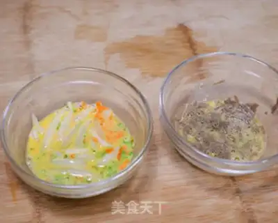 Make Vegetable silver fish steamed eggs step 4