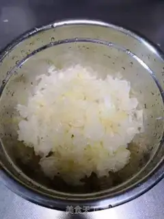 Make Silver ear soup step 1