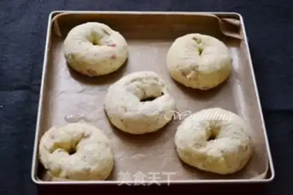 Make Bacon cheese bagels step 9