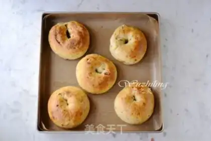 Make Bacon cheese bagels step 12