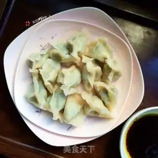 Make Celery pork dumplings step 11
