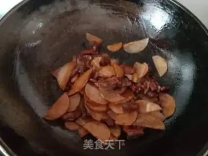 Make Five flowers for radish step 5