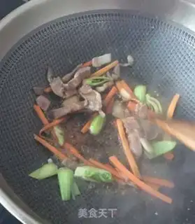 Make Hot soup noodles step 4