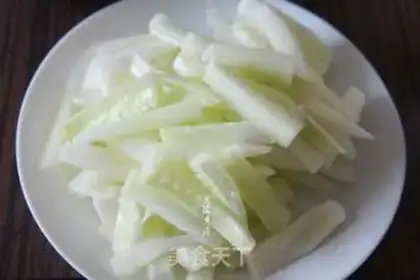 Make Jelly cucumber step 1