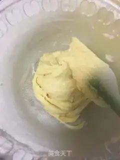 Make Roman shield step 6