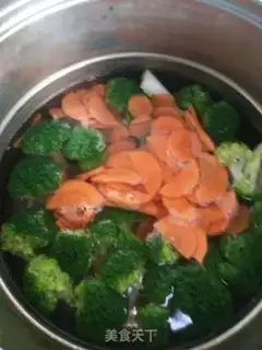 Make Carrot broccoli step 3