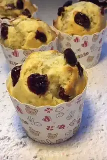 Make Cranberry banana marfin cake step 4