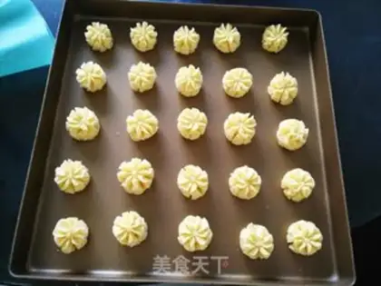 Make Cloud-top cookies step 10