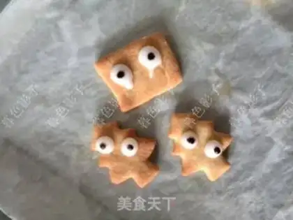 Make Halloween eye cookies step 7