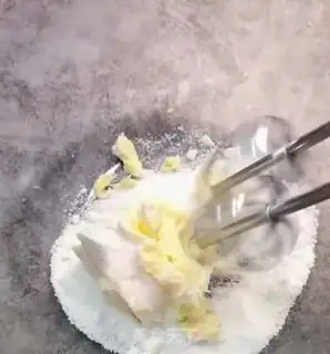 Make Strawberry jam biscuit step 0