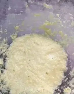Make Strawberry jam biscuit step 2
