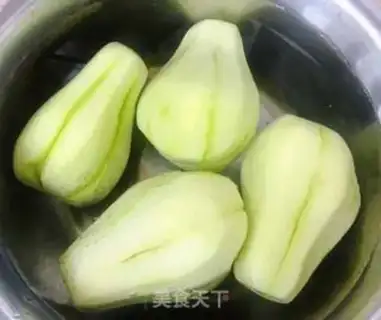 Make Sausage fried melons step 0