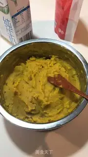Make Pumpkin burst the bread step 1