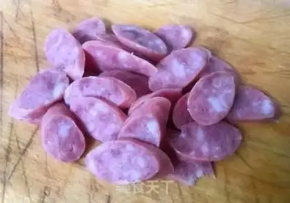 Make Sausage fried melons step 4