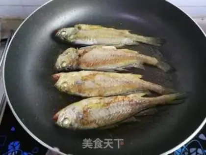 Make Red-burned yellowfish step 3