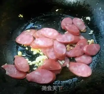 Make Sausage fried melons step 6