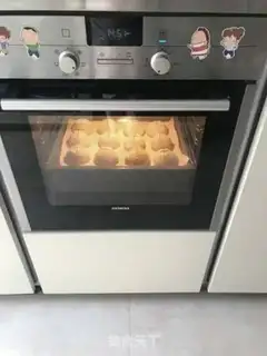 Make Pumpkin burst the bread step 13