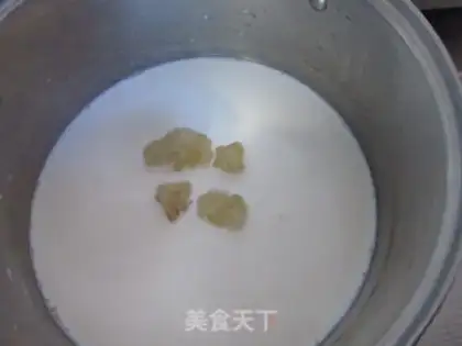 Make Butter cream sour cream step 1