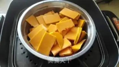 Make Pumpkin carrots step 1
