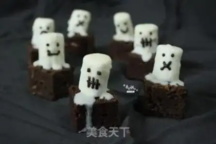 Make Halloween kid Brownie step 6